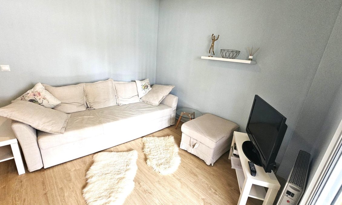 Segunda mano - Apartamento -
Torrevieja - Centro