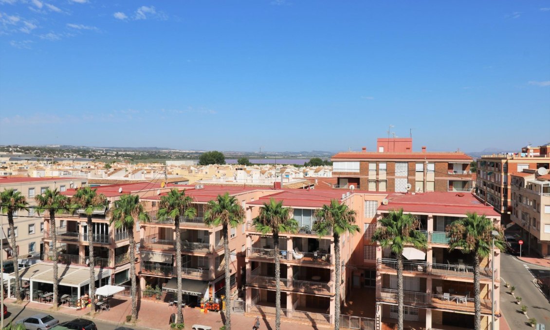 Segunda mano - Ático -
Torrevieja - Playa De Los Naufragos