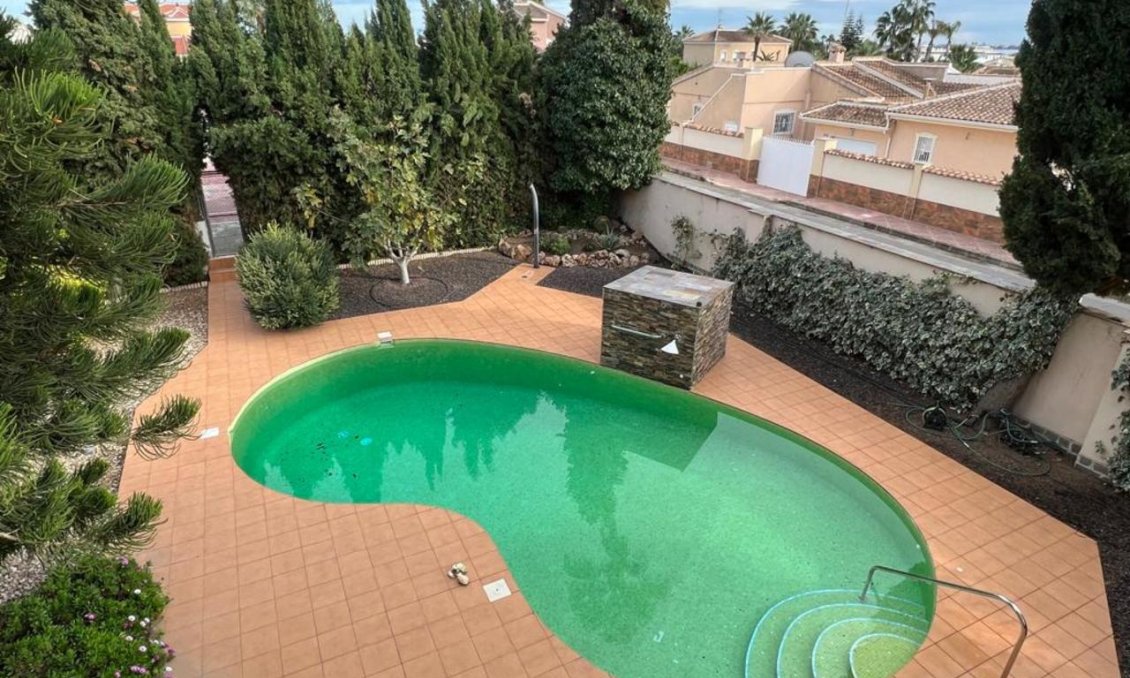 Segunda mano - Villa -
Ciudad Quesada - Costa Blanca