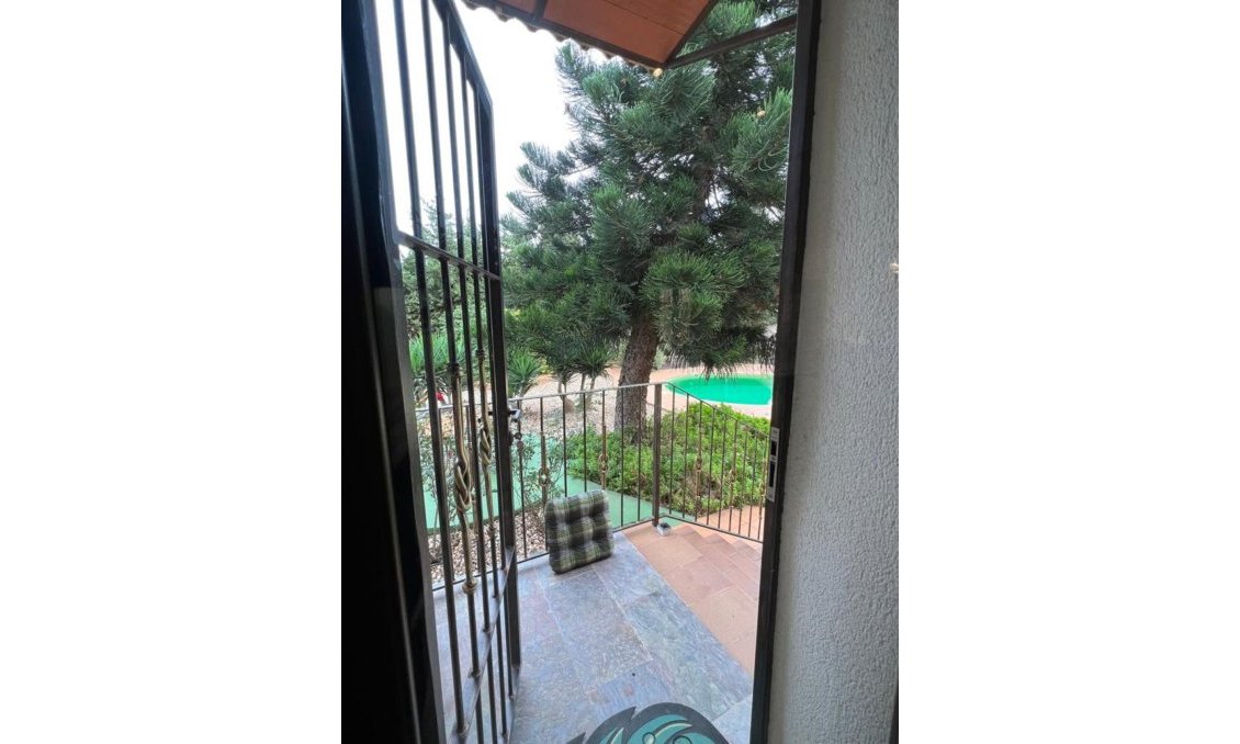 Segunda mano - Villa -
Ciudad Quesada - Costa Blanca