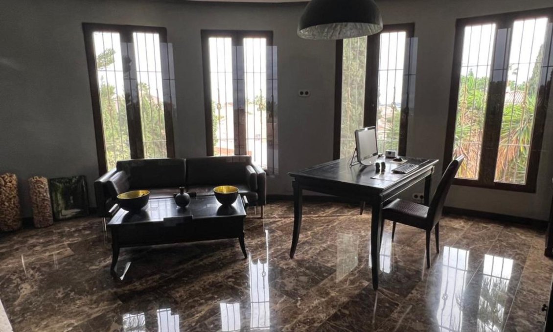 Segunda mano - Villa -
Ciudad Quesada - Costa Blanca