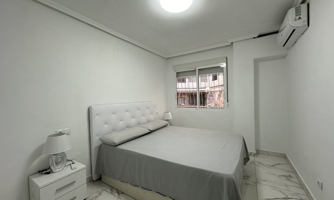 Segunda mano - Apartamento -
Torrevieja - Costa Blanca