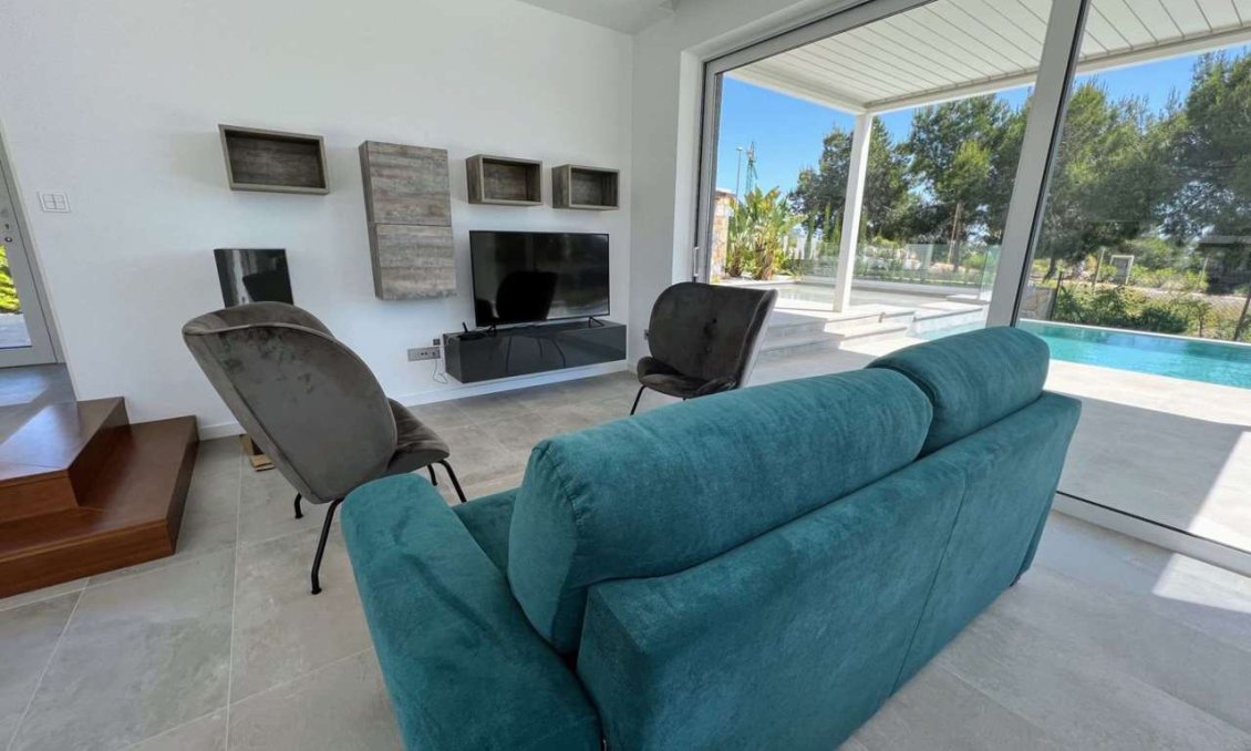 Segunda mano - Villa -
Las Colinas Golf - Costa Blanca