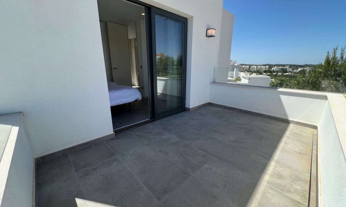 Segunda mano - Villa -
Las Colinas Golf - Costa Blanca