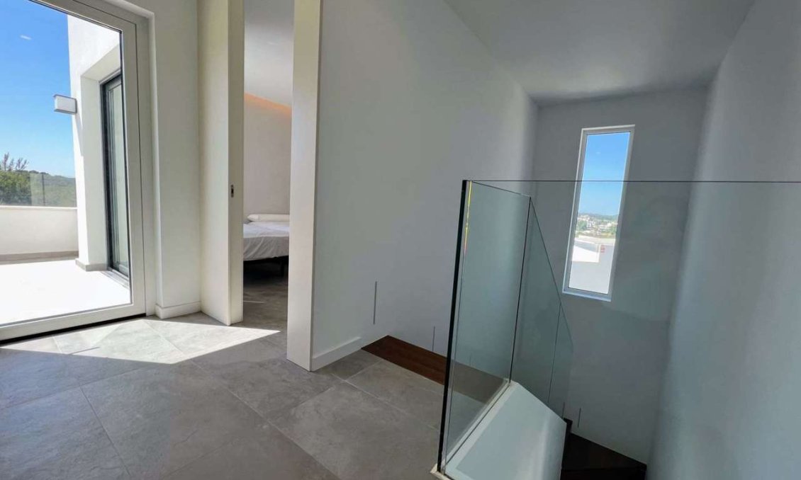 Segunda mano - Villa -
Las Colinas Golf - Costa Blanca