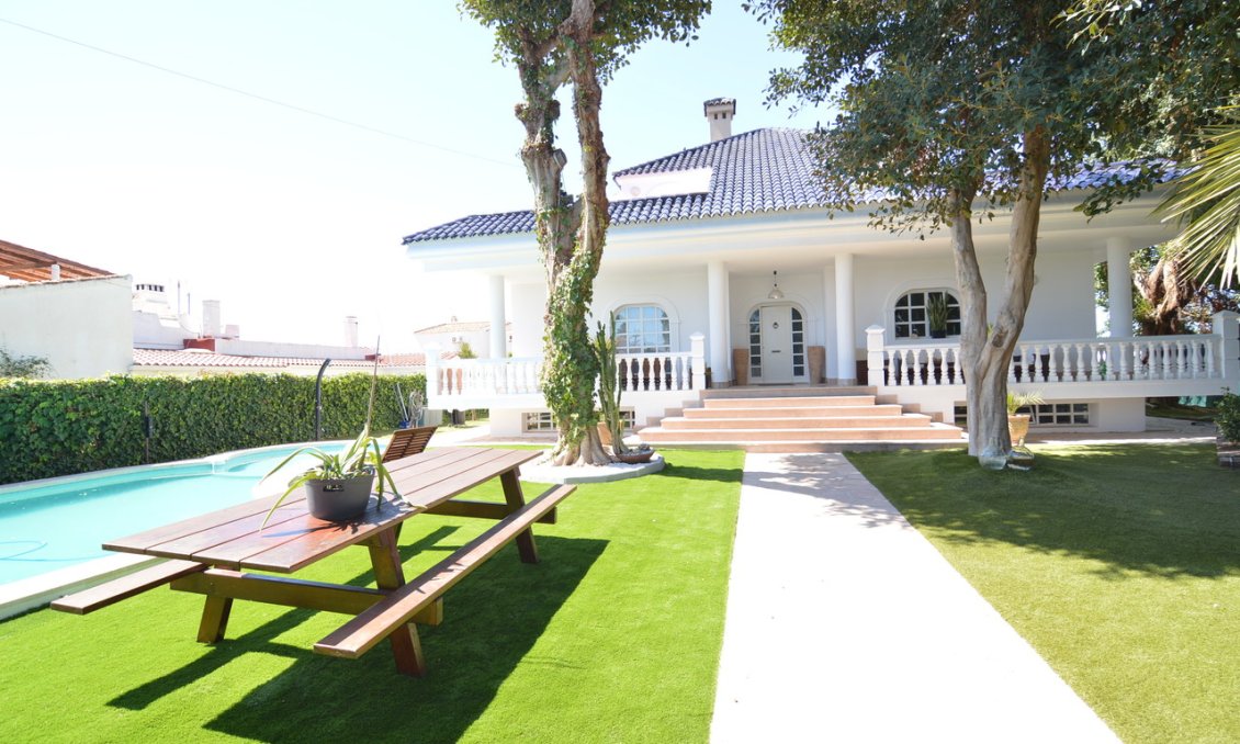Segunda mano - Villa -
Torrevieja - Costa Blanca