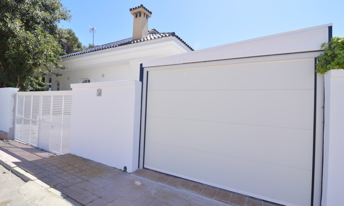 Segunda mano - Villa -
Torrevieja - Costa Blanca