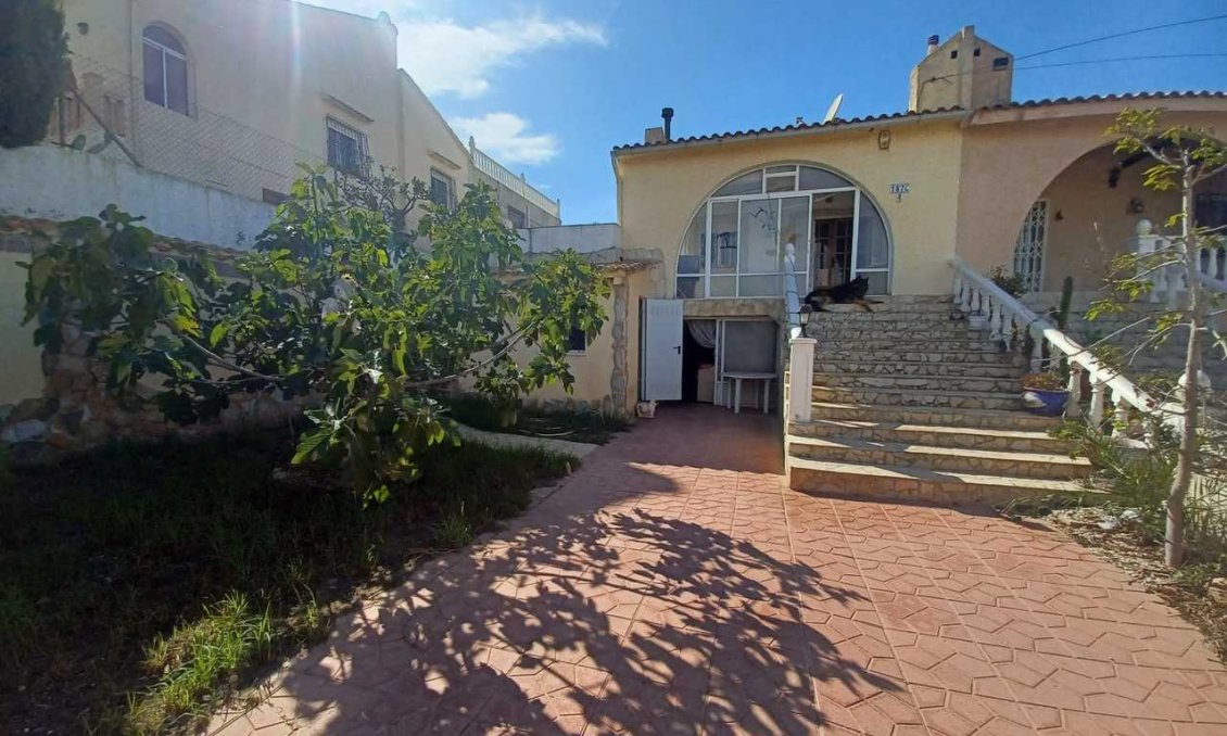 Segunda mano - Town House -
Los Balcones - Costa Blanca