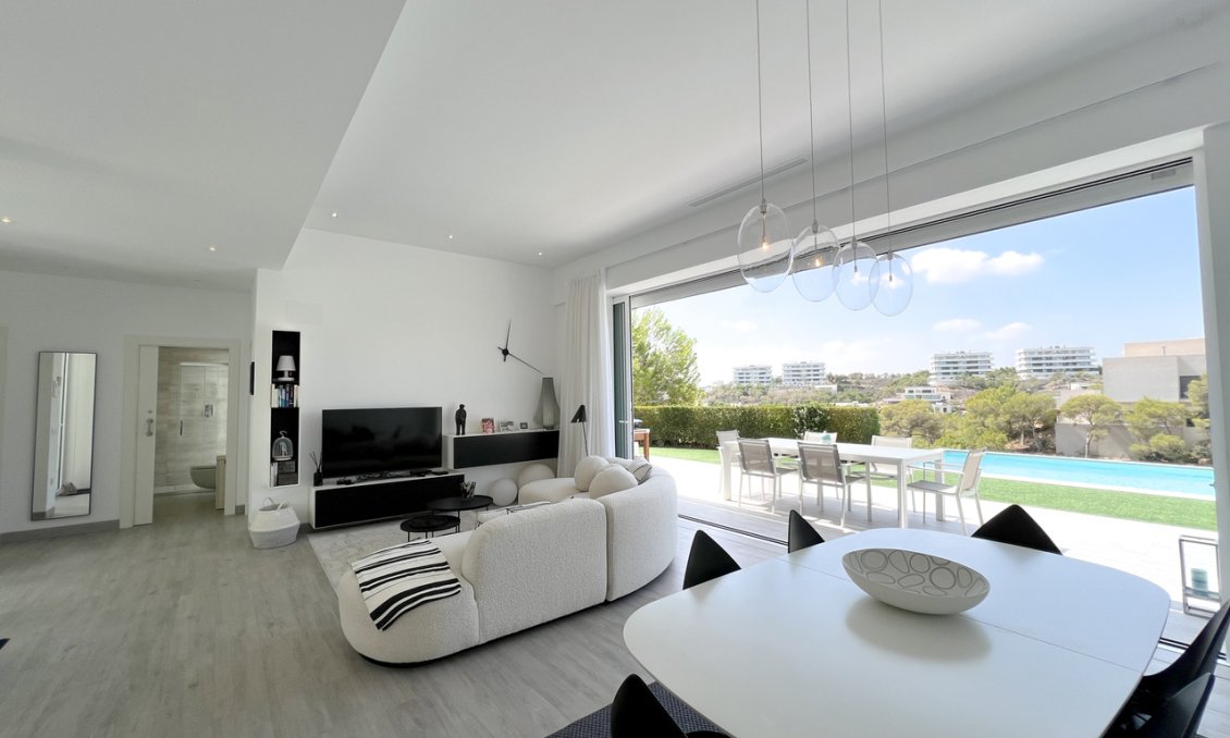 Segunda mano - Villa -
Las Colinas Golf - Costa Blanca