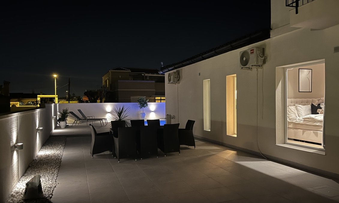 Segunda mano - Villa -
La Siesta - Costa Blanca