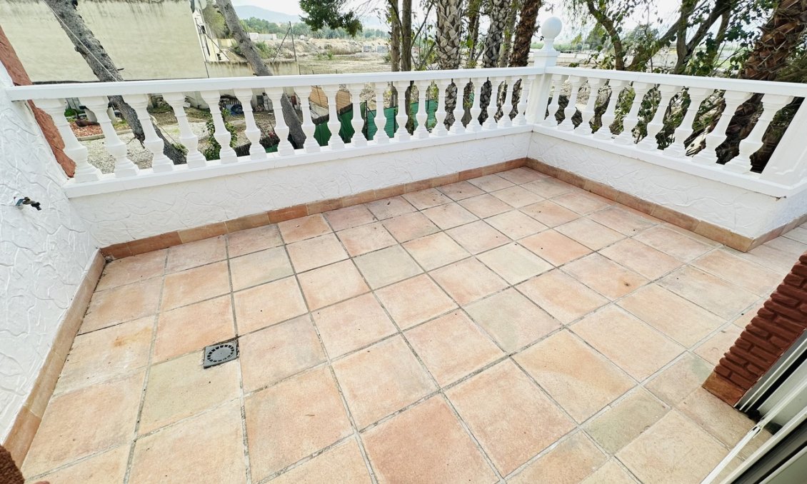 Revente - Villa -
Orihuela - Inland