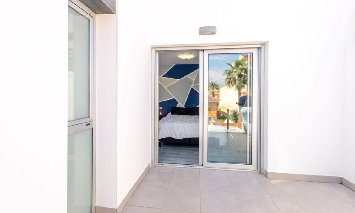Segunda mano - Villa -
Daya Vieja - Costa Blanca