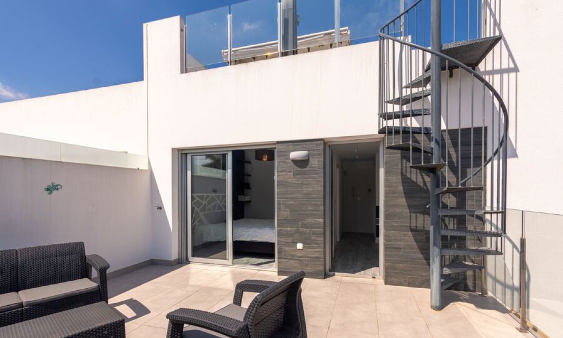 Segunda mano - Villa -
Daya Vieja - Costa Blanca