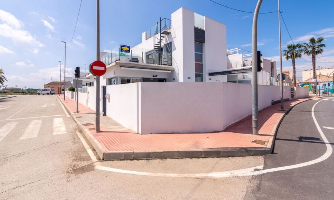 Segunda mano - Villa -
Daya Vieja - Costa Blanca
