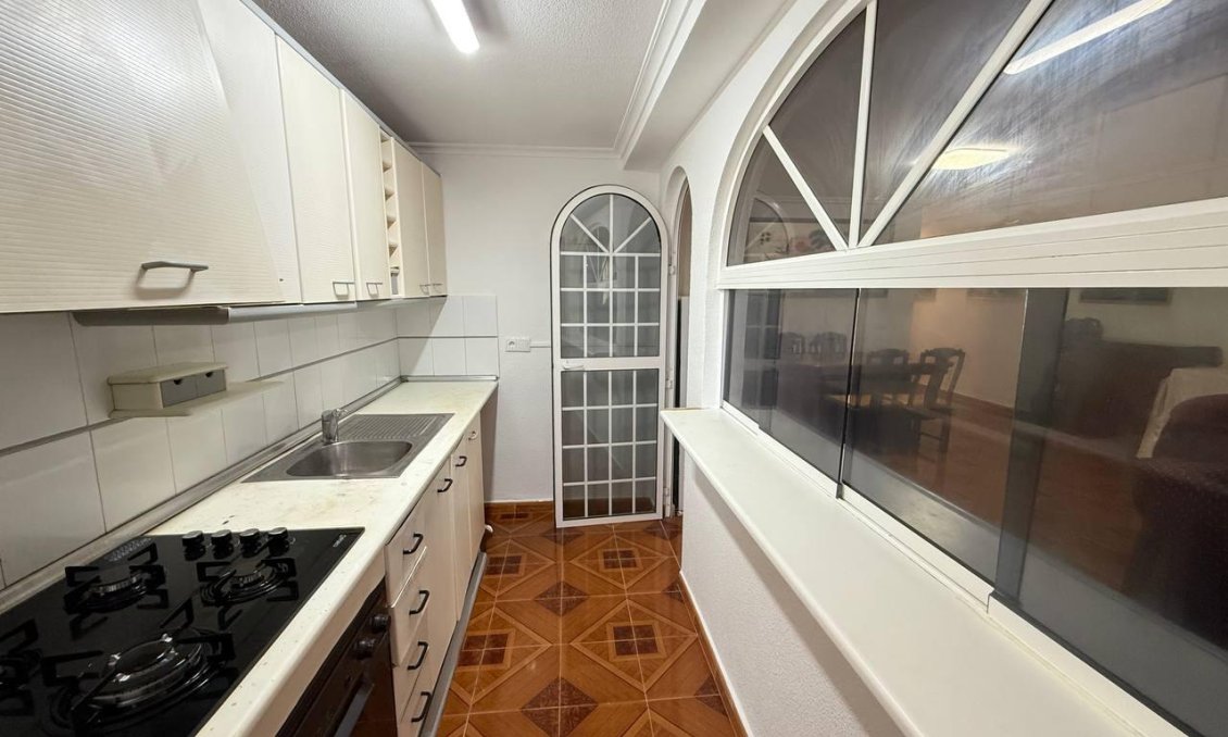 Segunda mano - Apartamento -
Orihuela Costa - Punta Prima