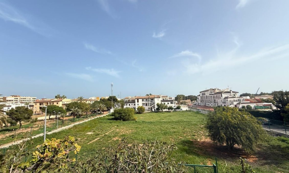 Segunda mano - Apartamento -
Orihuela Costa - Punta Prima