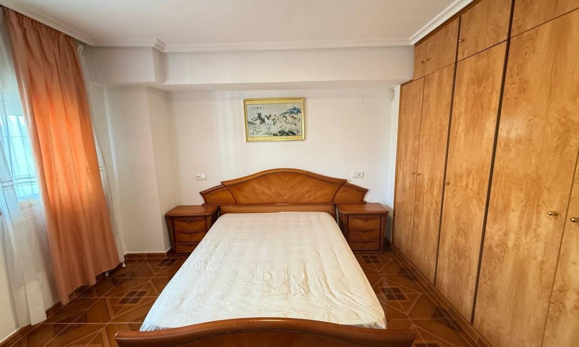 Segunda mano - Apartamento -
Orihuela Costa - Punta Prima
