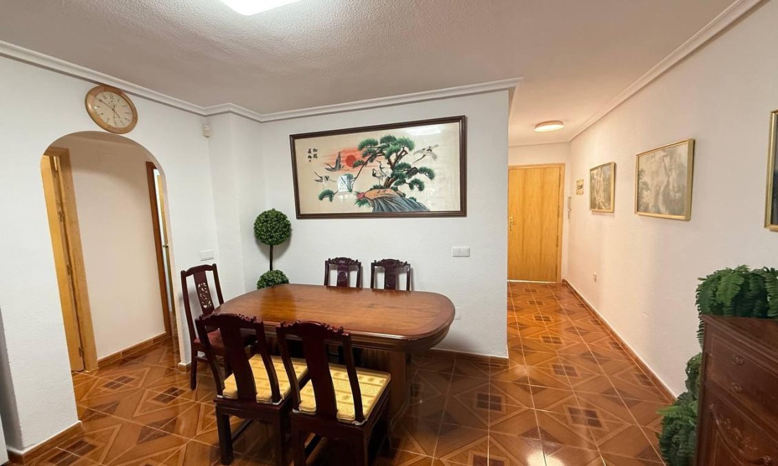 Segunda mano - Apartamento -
Orihuela Costa - Punta Prima