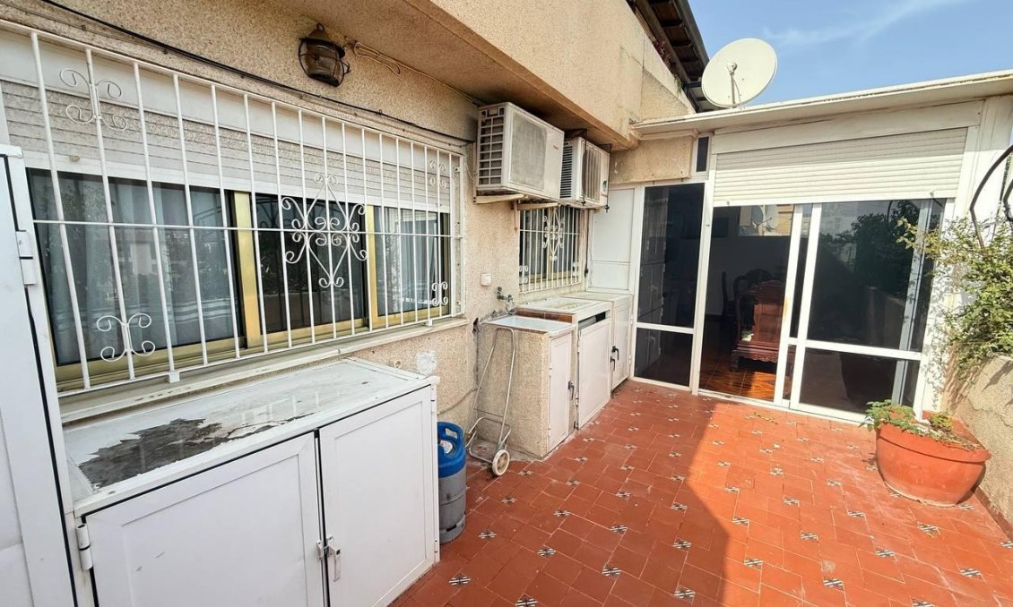 Segunda mano - Apartamento -
Orihuela Costa - Punta Prima
