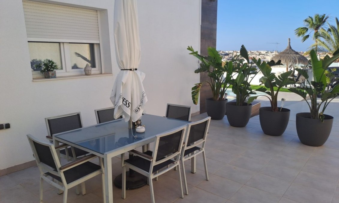 Használt Ingatlanok - Villa -
Ciudad Quesada - Costa Blanca