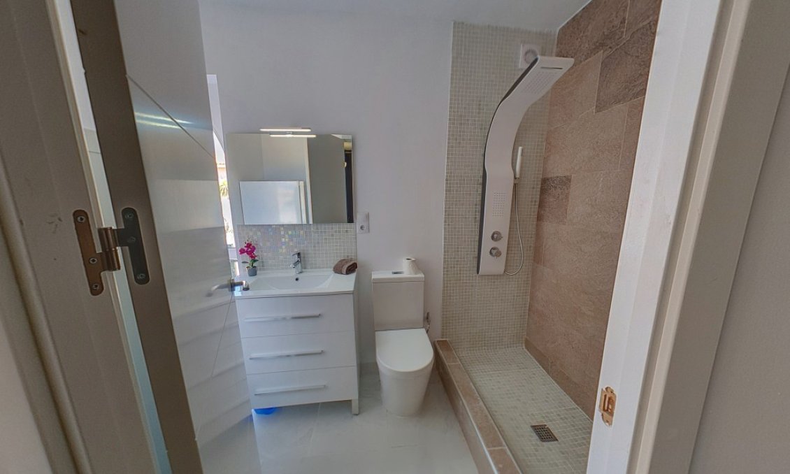 Használt Ingatlanok - Villa -
Ciudad Quesada - Costa Blanca