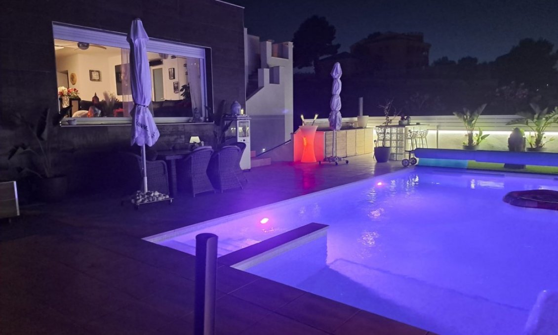 Használt Ingatlanok - Villa -
Ciudad Quesada - Costa Blanca