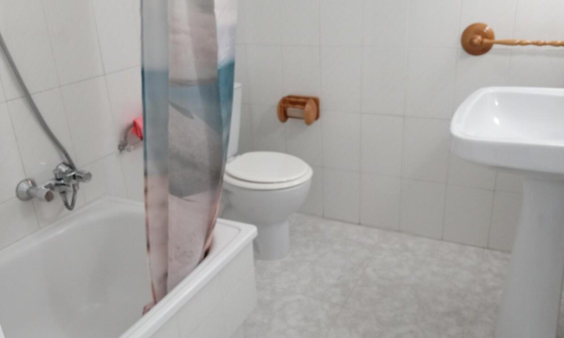 Wiederverkauf - Wohnung -
Torrevieja - PLAYA LOS LOCOS