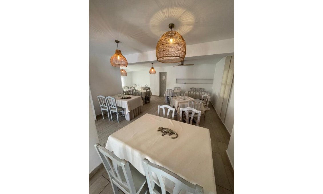 Segunda mano - Villa -
Denia - Costa Blanca