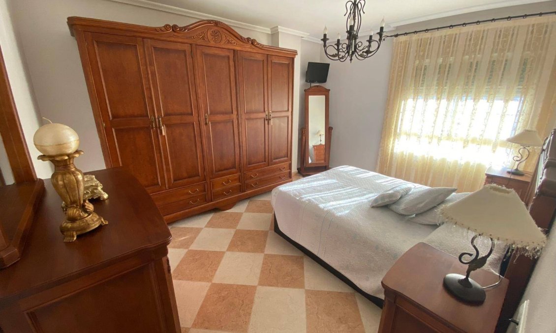 Segunda mano - Apartamento -
Callosa de Segura - Paseo De La Estacion