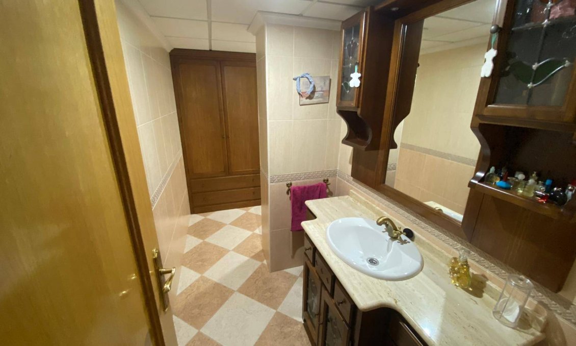 Segunda mano - Apartamento -
Callosa de Segura - Paseo De La Estacion