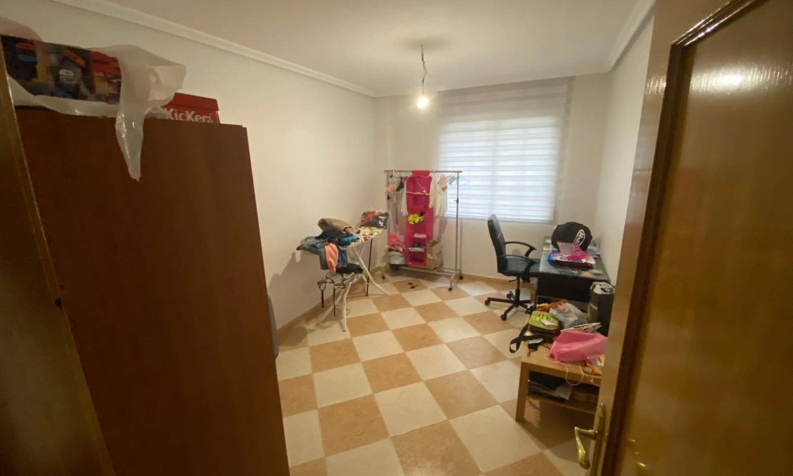 Segunda mano - Apartamento -
Callosa de Segura - Paseo De La Estacion
