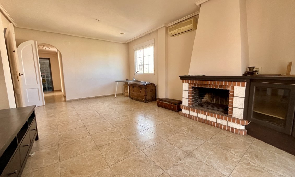 Segunda mano - Villa -
La Zenia - Costa Blanca