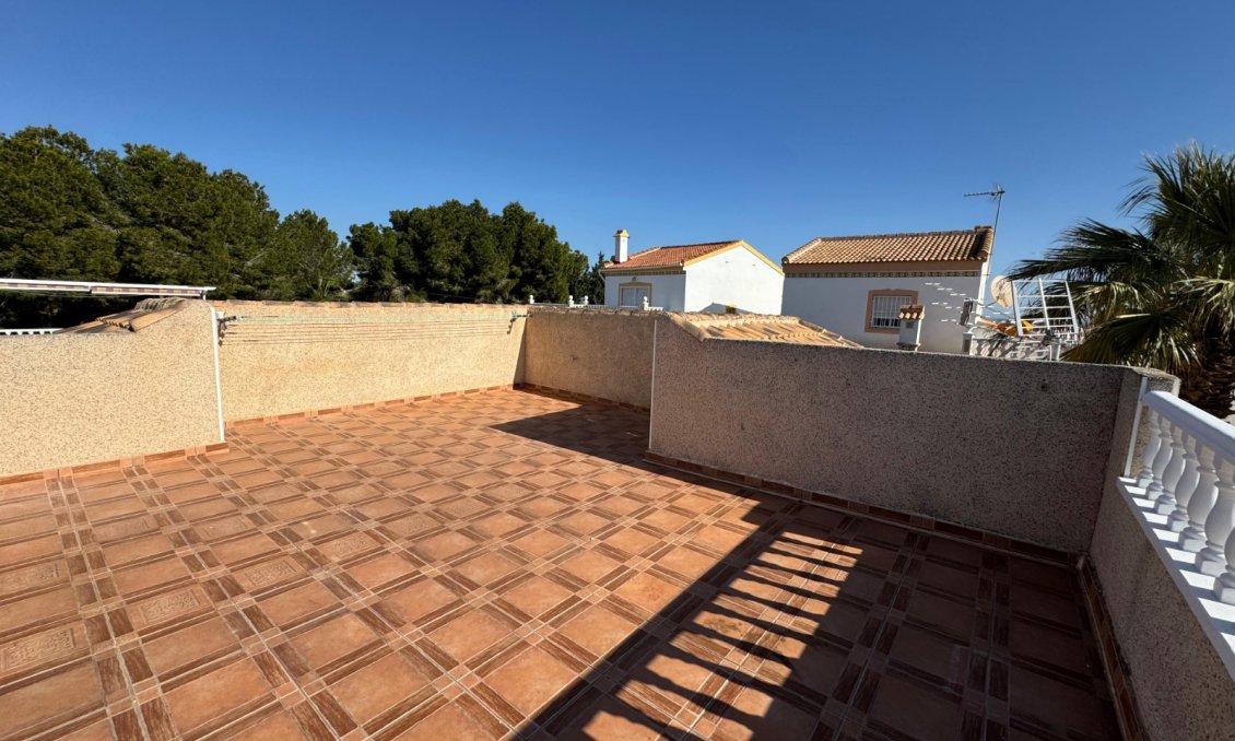 Segunda mano - Villa -
Algorfa - Inland