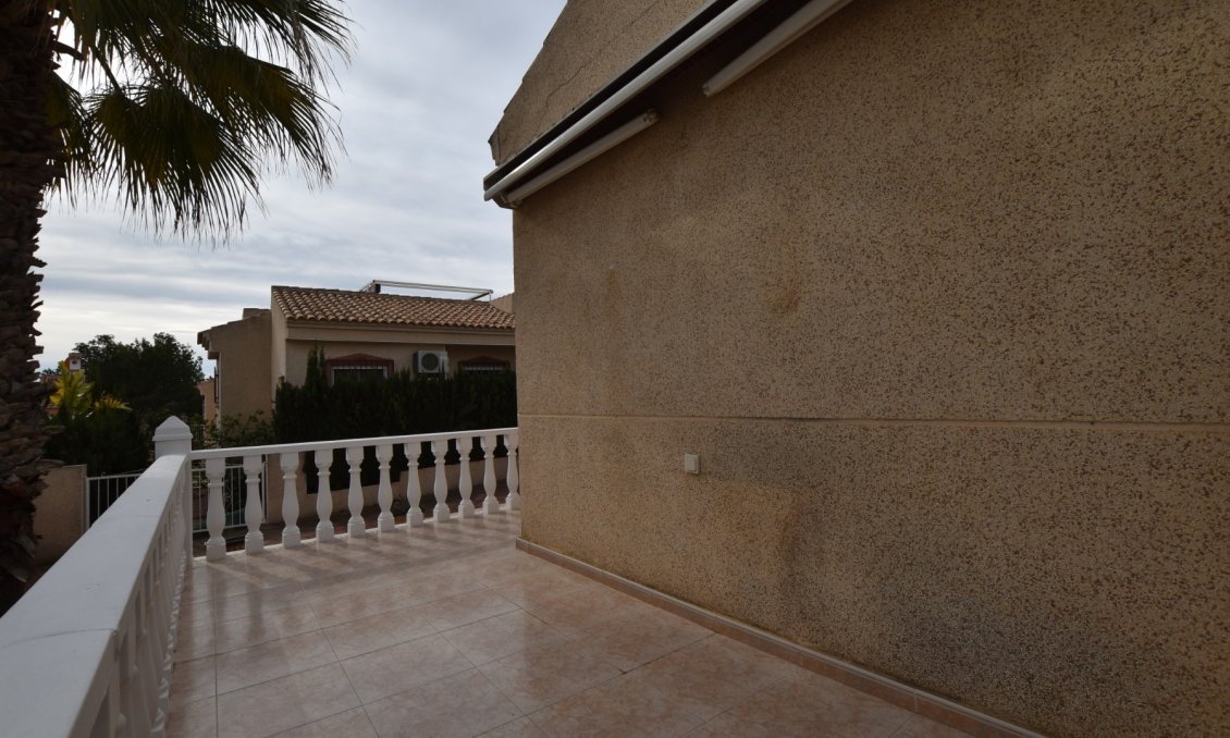 Segunda mano - Villa -
Algorfa - Inland