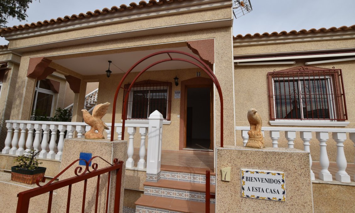 Segunda mano - Villa -
Algorfa - Inland