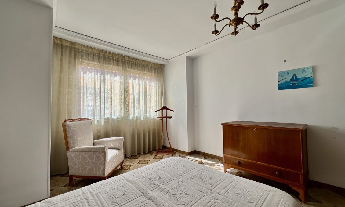 Segunda mano - Apartamento -
Pego - Inland