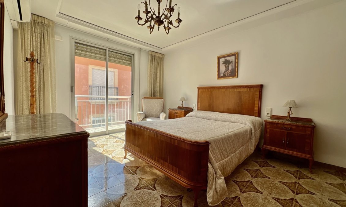Segunda mano - Apartamento -
Pego - Inland