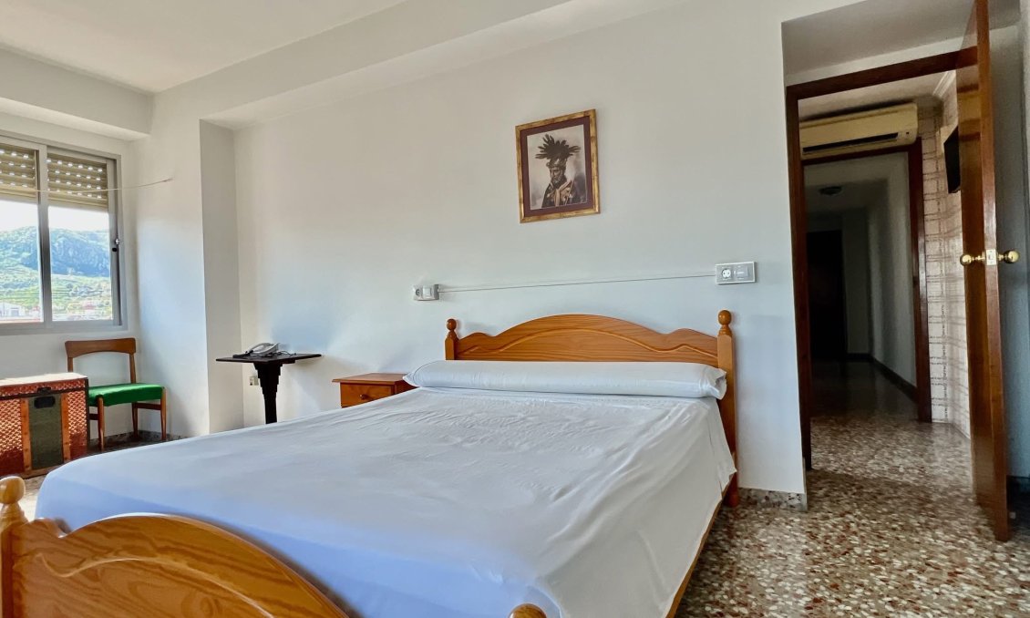 Segunda mano - Apartamento -
Pego - Inland
