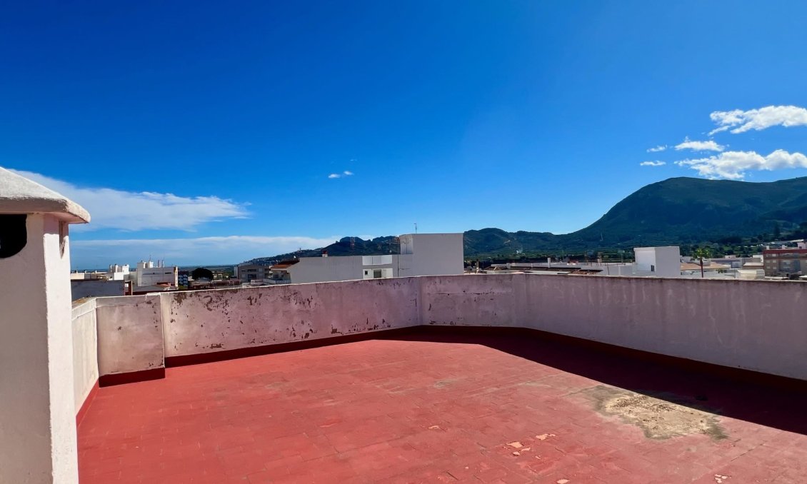 Segunda mano - Apartamento -
Pego - Inland