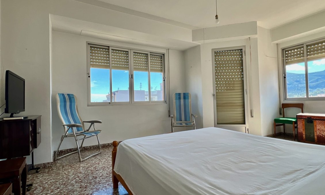 Segunda mano - Apartamento -
Pego - Inland