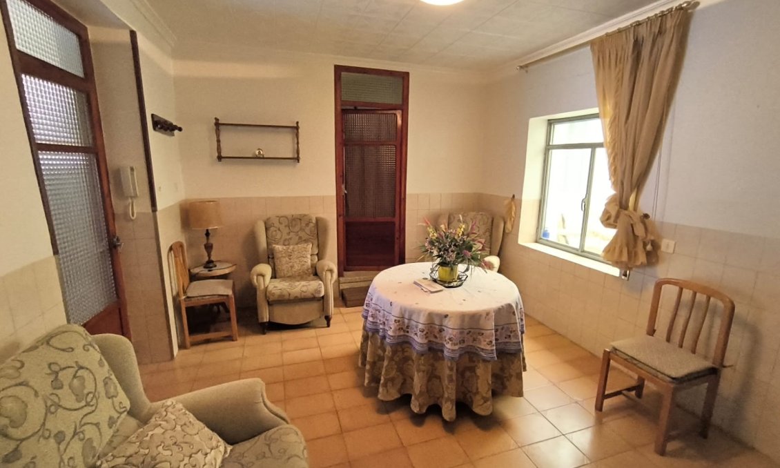 Segunda mano - Town House -
Yecla - Inland