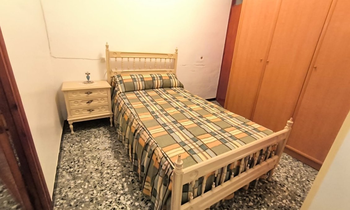 Segunda mano - Town House -
Yecla - Inland