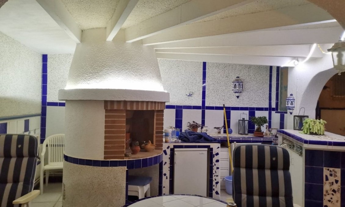 Segunda mano - Villa -
San Miguel de Salinas - Inland