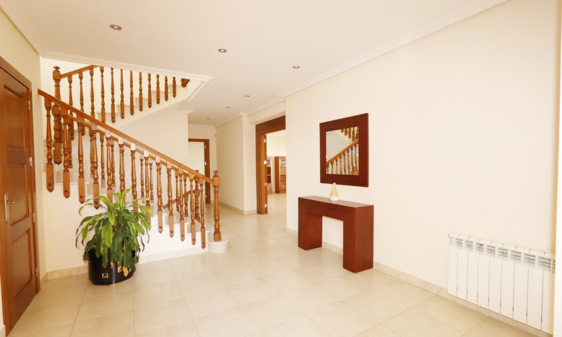 Wiederverkauf - Villa -
Altea - Costa Blanca