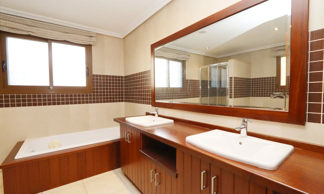 Wiederverkauf - Villa -
Altea - Costa Blanca