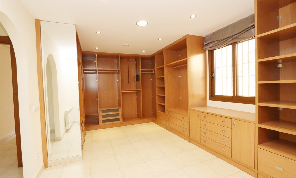 Wiederverkauf - Villa -
Altea - Costa Blanca