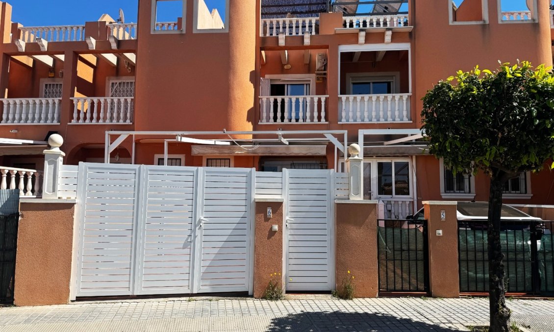 Wiederverkauf - Town House -
Torrevieja