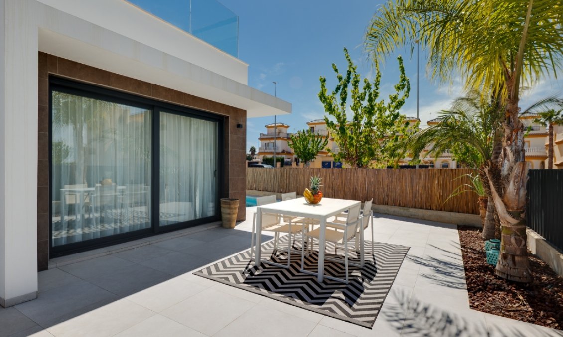 Segunda mano - Villa -
San Fulgencio - Costa Blanca
