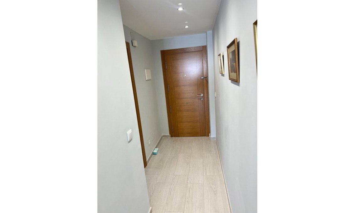 Segunda mano - Apartamento -
Torrevieja - Playa del Cura