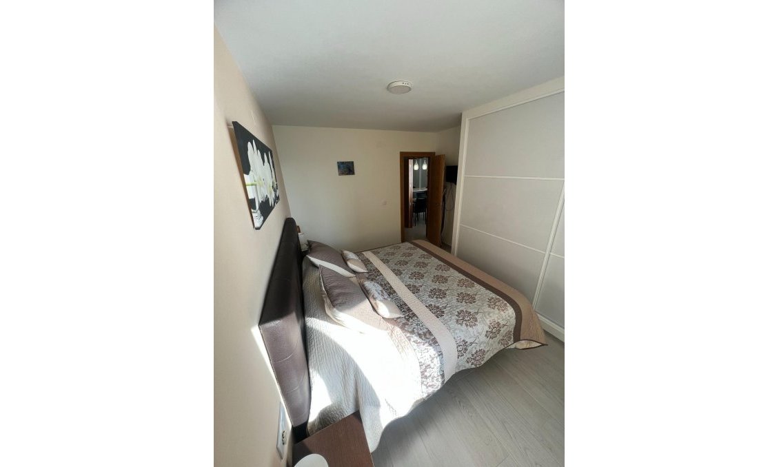 Segunda mano - Apartamento -
Torrevieja - Playa del Cura